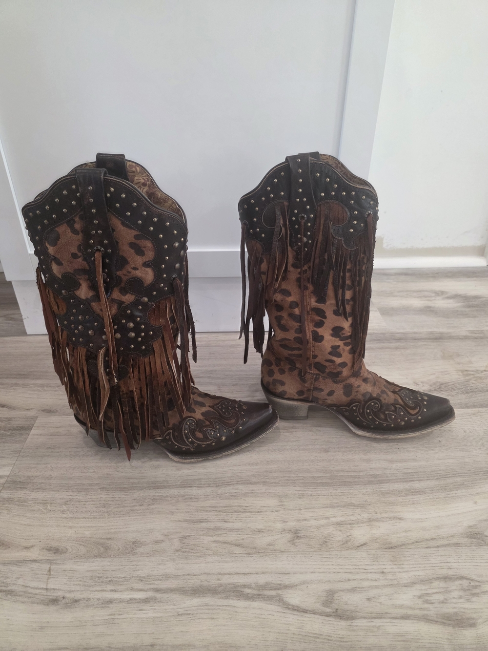 Corral A3618 Women's Sz 8M Leopard Print Fringe Studded Western Cowboy Snip Toe - Picture 3 of 7